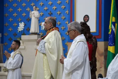 30 dia com Maria - Santa Missa e Coroação - Romeiros Devotos da Paroquia Sant' Anna (Indiánopolis)