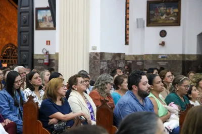 30 dia com Maria - Santa Missa e Coroação - Romeiros Devotos da Paroquia Sant' Anna (Indiánopolis)