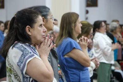 30 dia com Maria - Santa Missa e Coroação - Romeiros Devotos da Paroquia Sant' Anna (Indiánopolis)