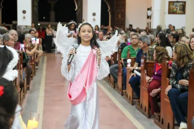 30 dia com Maria - Santa Missa e Coroação - Romeiros Devotos da Paroquia Sant' Anna (Indiánopolis)