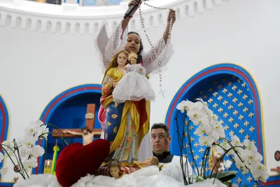 30 dia com Maria - Santa Missa e Coroação - Romeiros Devotos da Paroquia Sant' Anna (Indiánopolis)