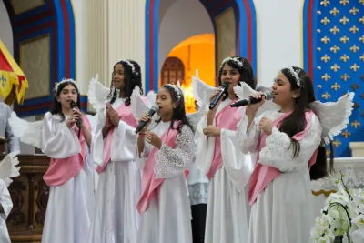 30 dia com Maria - Santa Missa e Coroação - Romeiros Devotos da Paroquia Sant' Anna (Indiánopolis)