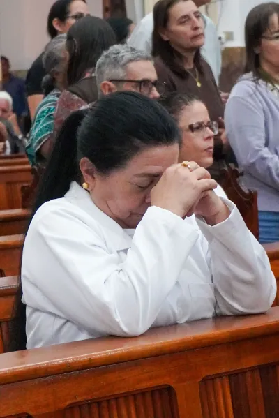 30 dia com Maria - Santa Missa e Coroação - Romeiros Devotos da Paroquia Sant' Anna (Indiánopolis)