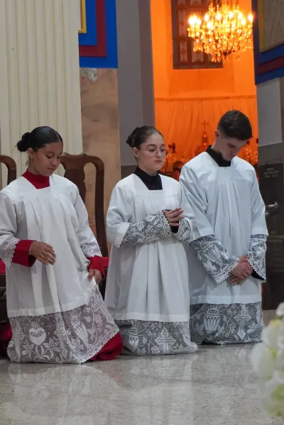 30 dia com Maria - Santa Missa e Coroação - Romeiros Devotos da Paroquia Sant' Anna (Indiánopolis)