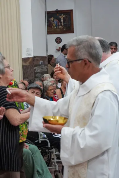 30 dia com Maria - Santa Missa e Coroação - Romeiros Devotos da Paroquia Sant' Anna (Indiánopolis)