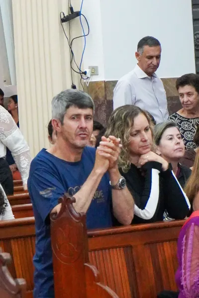 30 dia com Maria - Santa Missa e Coroação - Romeiros Devotos da Paroquia Sant' Anna (Indiánopolis)