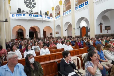 30 dia com Maria - Santa Missa e Coroação - Romeiros Devotos da Paroquia Sant' Anna (Indiánopolis)
