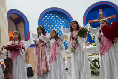 30 dia com Maria - Santa Missa e Coroação - Romeiros Devotos da Paroquia Sant' Anna (Indiánopolis)