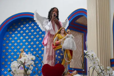 30 dia com Maria - Santa Missa e Coroação - Romeiros Devotos da Paroquia Sant' Anna (Indiánopolis)