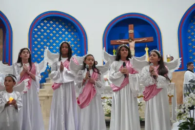 30 dia com Maria - Santa Missa e Coroação - Romeiros Devotos da Paroquia Sant' Anna (Indiánopolis)
