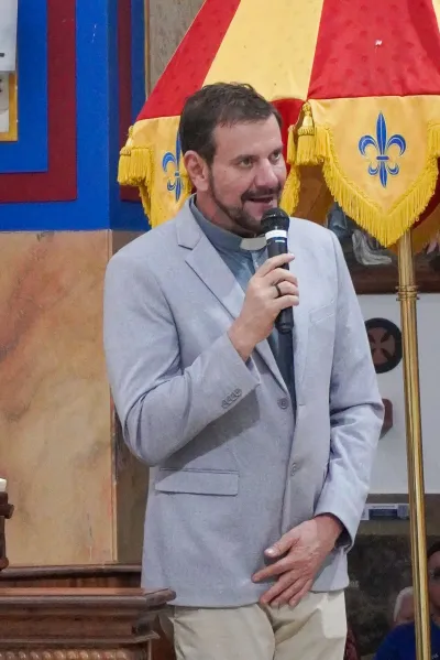 30 dia com Maria - Santa Missa e Coroação - Romeiros Devotos da Paroquia Sant' Anna (Indiánopolis)