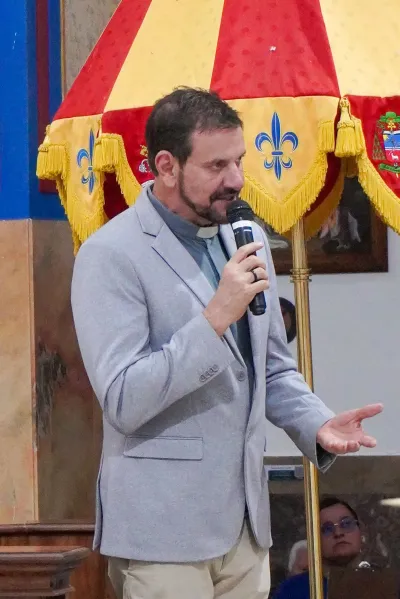 30 dia com Maria - Santa Missa e Coroação - Romeiros Devotos da Paroquia Sant' Anna (Indiánopolis)
