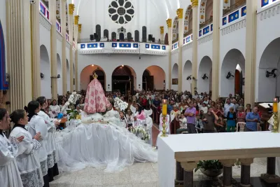 30 dia com Maria - Santa Missa e Coroação - Romeiros Devotos da Paroquia Sant' Anna (Indiánopolis)