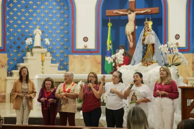30 dia com Maria - Santa Missa e Coroação - Romeiros Devotos da Paroquia Sant' Anna (Indiánopolis)