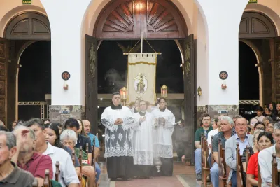 30 dia com Maria - Santa Missa e Coroação - Romeiros Devotos da Paroquia Sant' Anna (Indiánopolis)