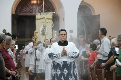 30 dia com Maria - Santa Missa e Coroação - Romeiros Devotos da Paroquia Sant' Anna (Indiánopolis)