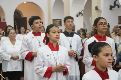 30 dia com Maria - Santa Missa e Coroação - Romeiros Devotos da Paroquia Sant' Anna (Indiánopolis)