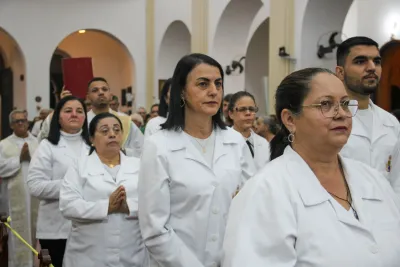 30 dia com Maria - Santa Missa e Coroação - Romeiros Devotos da Paroquia Sant' Anna (Indiánopolis)