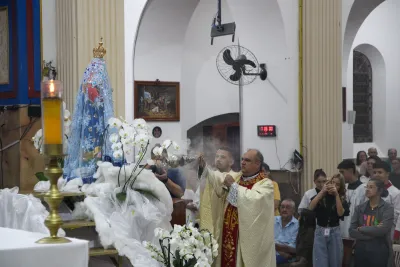 30 dia com Maria - Santa Missa e Coroação - Romeiros Devotos da Paroquia Sant' Anna (Indiánopolis)