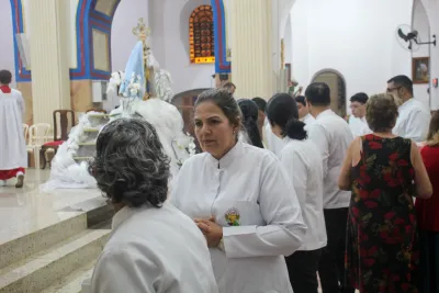 30 dia com Maria - Santa Missa e Coroação - Romeiros Devotos da Paroquia Santa Terezinha (Patrocinio)
