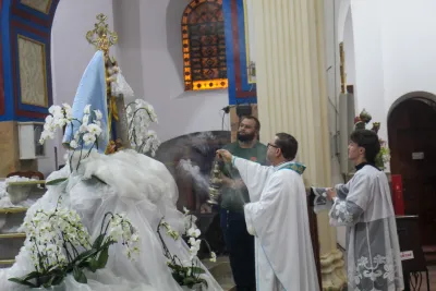 30 dia com Maria - Santa Missa e Coroação - Romeiros Devotos da Paroquia Santa Terezinha (Patrocinio)
