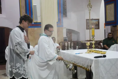 30 dia com Maria - Santa Missa e Coroação - Romeiros Devotos da Paroquia Santa Terezinha (Patrocinio)