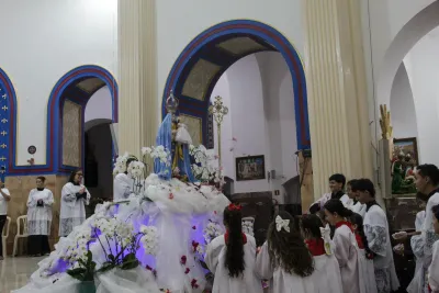 30 dia com Maria - Santa Missa e Coroação - Romeiros Devotos da Paróquia São João Batista (Cascalho Rico)