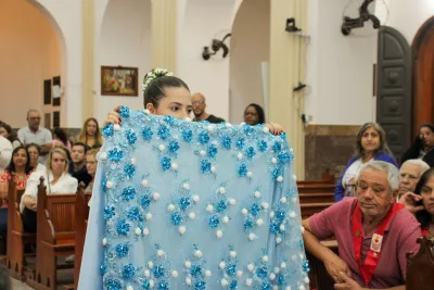30 dia com Maria - Santa Missa e Coroação - Romeiros Devotos da Paróquia São Sebastião (Pedrinópolis))