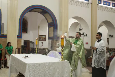 30 dia com Maria - Santa Missa e Coroação - Romeiros Devotos das Pastorais do Santuário Basílica