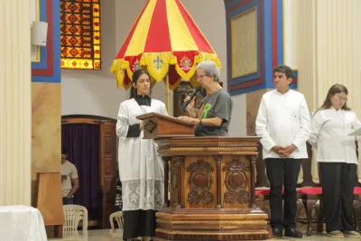 30 dia com Maria - Santa Missa e Coroação - Romeiros Devotos das Pastorais do Santuário Basílica
