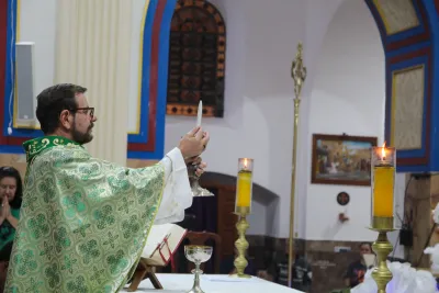 30 dia com Maria - Santa Missa e Coroação - Romeiros Devotos das Pastorais do Santuário Basílica