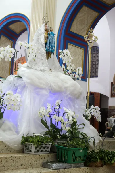 30 dia com Maria - Santa Missa e Coroação - Romeiros Devotos das Pastorais do Santuário Basílica