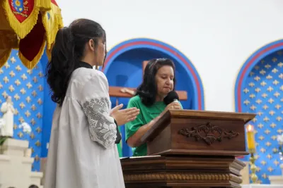 30 dia com Maria - Santa Missa e Coroação - Romeiros Devotos das Pastorais do Santuário Basílica