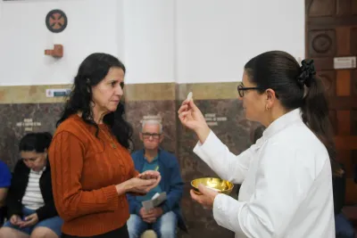 30 dia com Maria - Santa Missa e Coroação - Romeiros Devotos das Pastorais do Santuário Basílica
