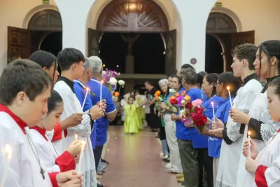 30 dia com Maria - Santa Missa e Coroação - Romeiros Devotos das Pastorais do Santuário Basílica