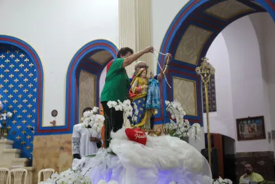 30 dia com Maria - Santa Missa e Coroação - Romeiros Devotos das Pastorais do Santuário Basílica