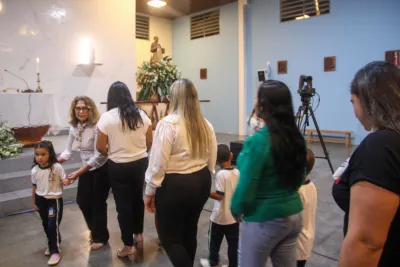 5º dia da novena - Adoração do Santíssimo Sacramento e Bênção aos Fieis