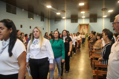 5º dia da novena - Adoração do Santíssimo Sacramento e Bênção aos Fieis