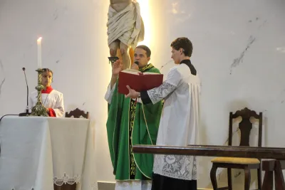 5º dia da novena - Adoração do Santíssimo Sacramento e Bênção aos Fieis