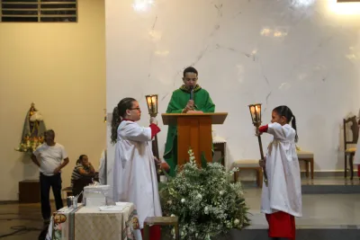5º dia da novena - Adoração do Santíssimo Sacramento e Bênção aos Fieis