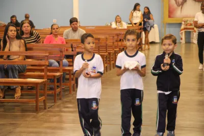 5º dia da novena - Adoração do Santíssimo Sacramento e Bênção aos Fieis