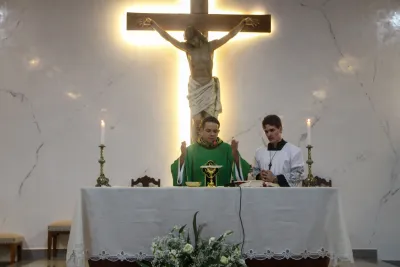5º dia da novena - Adoração do Santíssimo Sacramento e Bênção aos Fieis