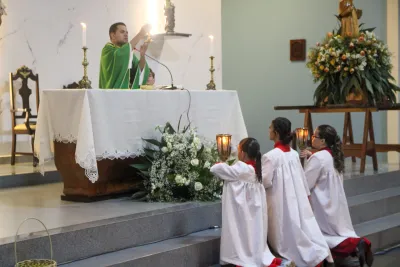 5º dia da novena - Adoração do Santíssimo Sacramento e Bênção aos Fieis