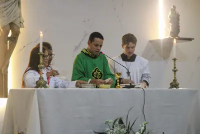 5º dia da novena - Adoração do Santíssimo Sacramento e Bênção aos Fieis