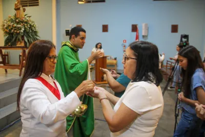 5º dia da novena - Adoração do Santíssimo Sacramento e Bênção aos Fieis