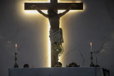 5º dia da novena - Adoração do Santíssimo Sacramento e Bênção aos Fieis