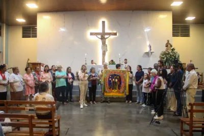 5º dia da novena - Adoração do Santíssimo Sacramento e Bênção aos Fieis