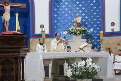 Editar 30 dia com Maria - Santa Missa e Coroação - Romeiros Devotos da Comunidade de Celso Bueno, Buritis e Gonçalves