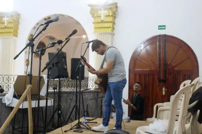 Editar 30 dia com Maria - Santa Missa e Coroação - Romeiros Devotos da Comunidade de Celso Bueno, Buritis e Gonçalves