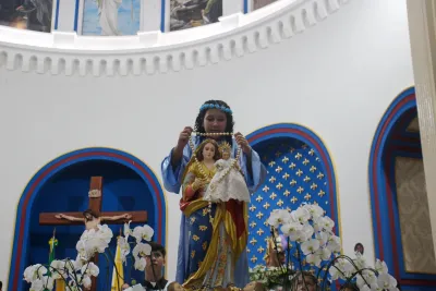 Editar 30 dia com Maria - Santa Missa e Coroação - Romeiros Devotos da Comunidade de Celso Bueno, Buritis e Gonçalves